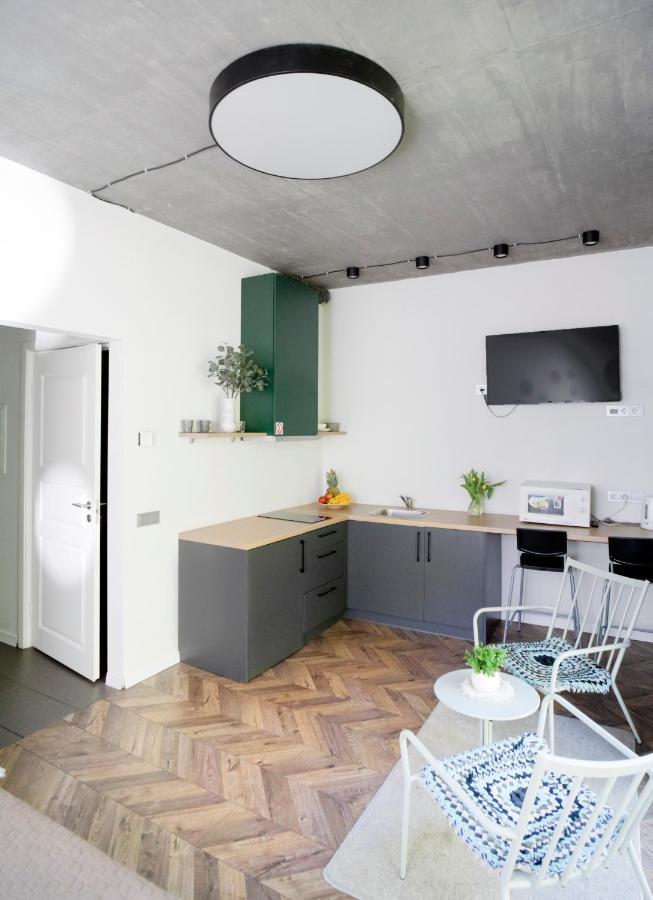 House 22A Studio Apartments Kaunas Ngoại thất bức ảnh